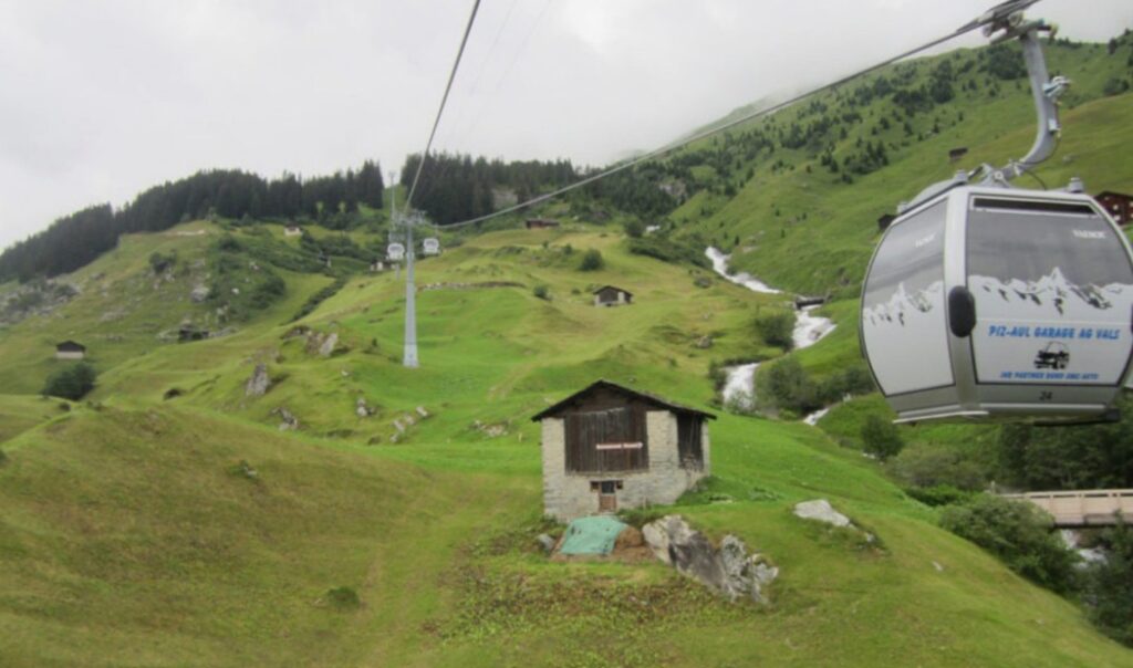 Schoenheiten des Buendner Oberlandes Kloster Ilanz