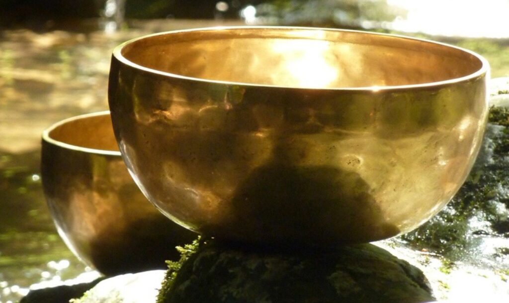 Kloster Ilanz Programm Klangschalen Massage