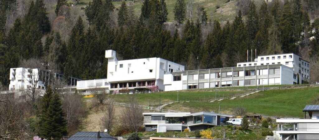 Kloster Ilanz von unten