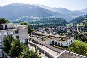 Kloster Ilanz Blick Gaestehaus Tal Berge