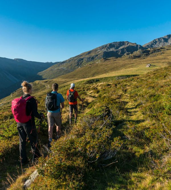 Kloster Ilanz-Herbst-Surselva-Pilgern-Wandern