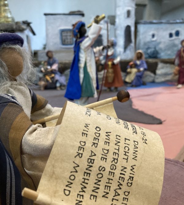 Kloster Ilanz_Krippenfigur_Sr Anita Derungs