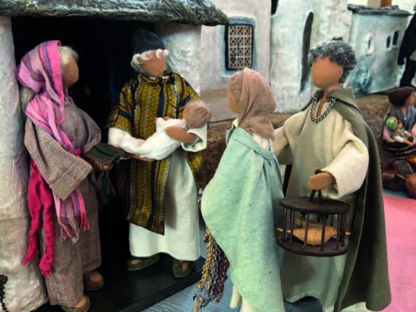 Krippgenfiguren gestalten_Heilige Familie und Volk_dreiteilig_Jahresprogramm 2027 Kloster Ilanz