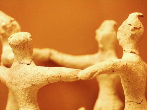 Trauer_Kreis_Tanz_Gemeinsam tanzen_Trauer wandeln_Leben wagen_Kloster Ilanz Jahresprogramm 2027.